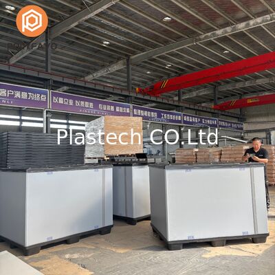 Warehouse Storage Pallet Box with EVA Lining, Two C Shaped Coaming Panels Spliced, Collapsible Plastic Base Container